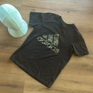Adidas Shirt ! Camo ! Small